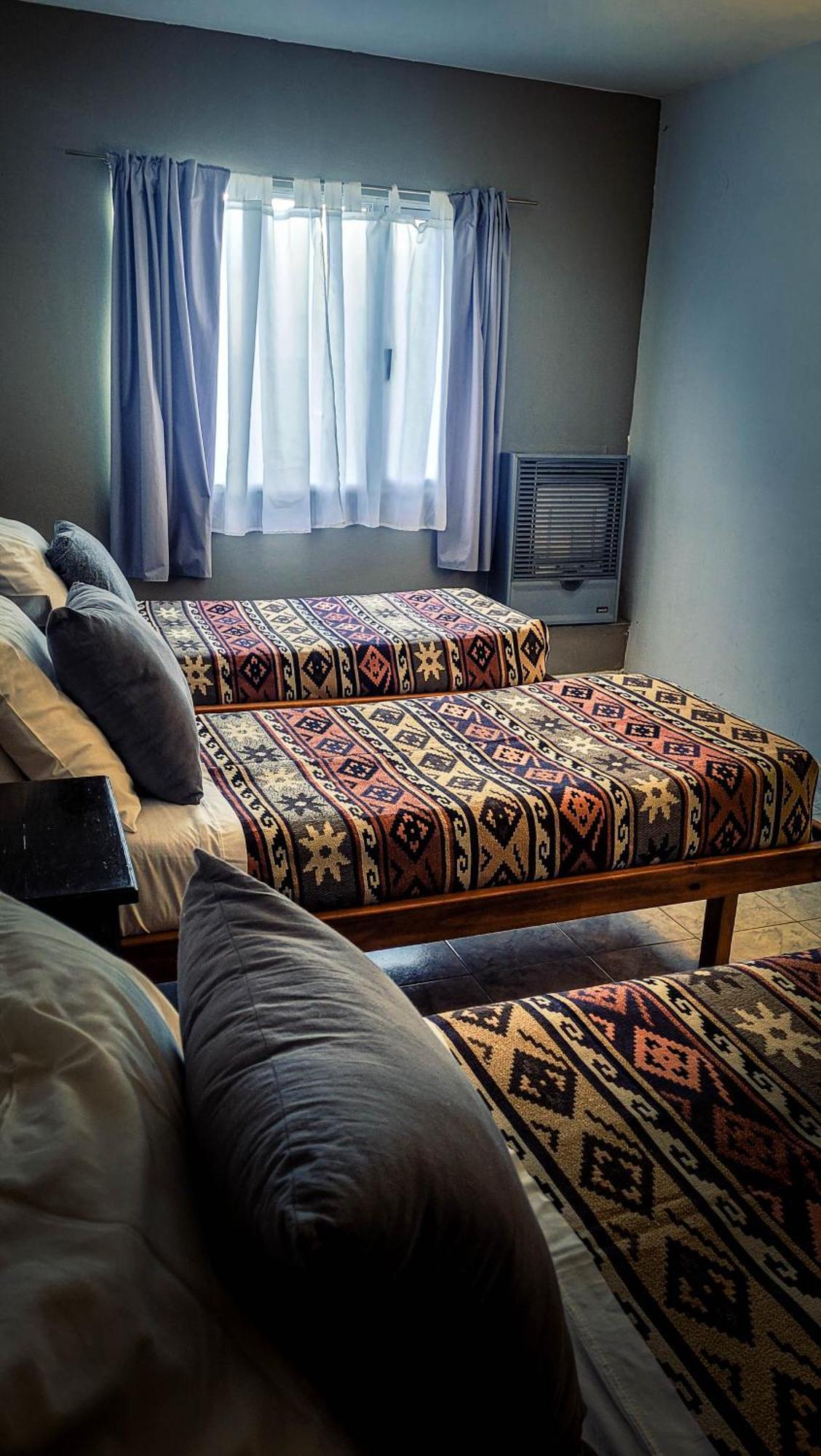 Albergue Constantino By Lo De Guille *