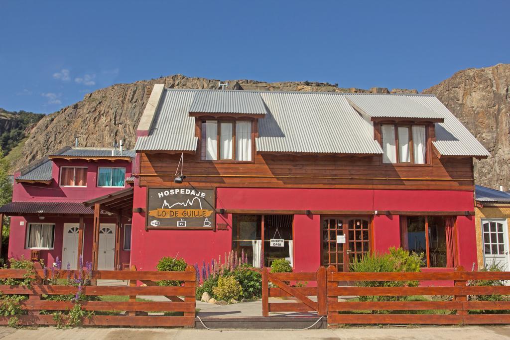 Albergue Constantino By Lo De Guille