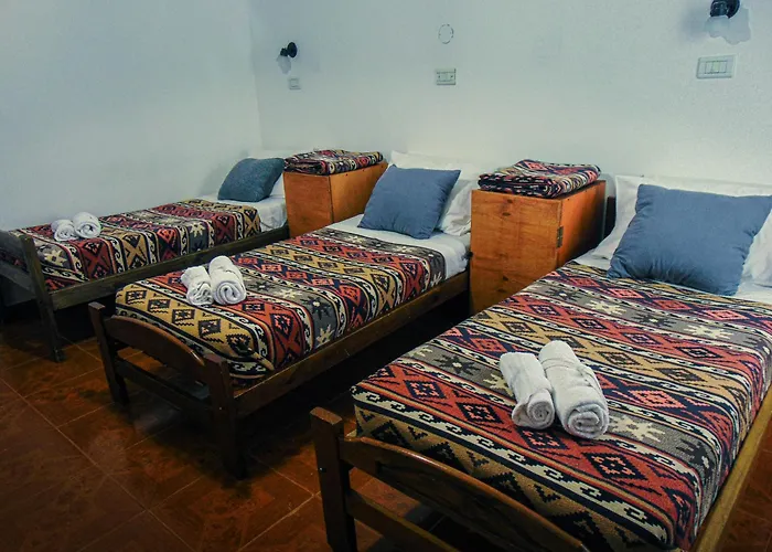 Constantino Hostel By Lo De Guille